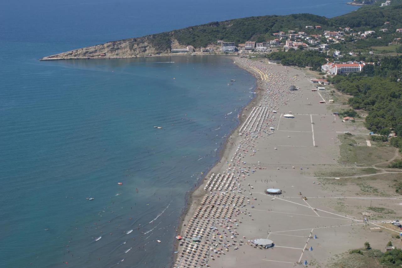 Metropolis Ulcinj Exterior foto