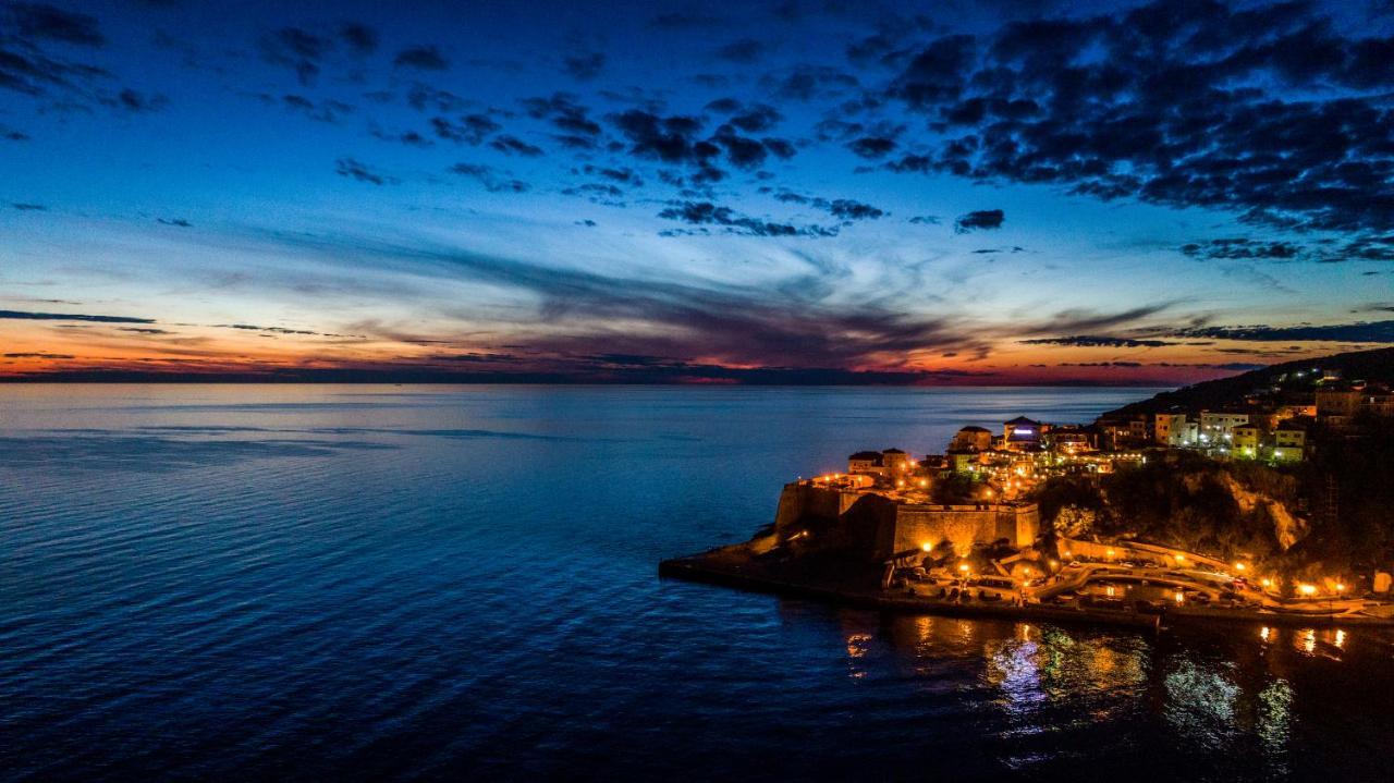 Metropolis Ulcinj Exterior foto