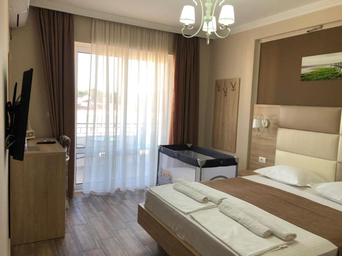 Metropolis Ulcinj Exterior foto